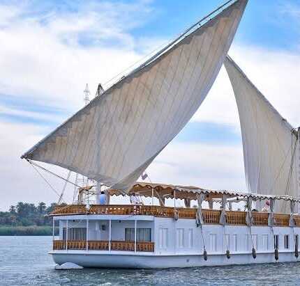 The Elite Egypt Expedition: Cairo Wonders & Private Dahabiya Sailing